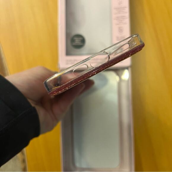 Kate Spade iPhone 6.7" (2022) Pink chunky glitter protective hardshell case - Picture 6 of 7